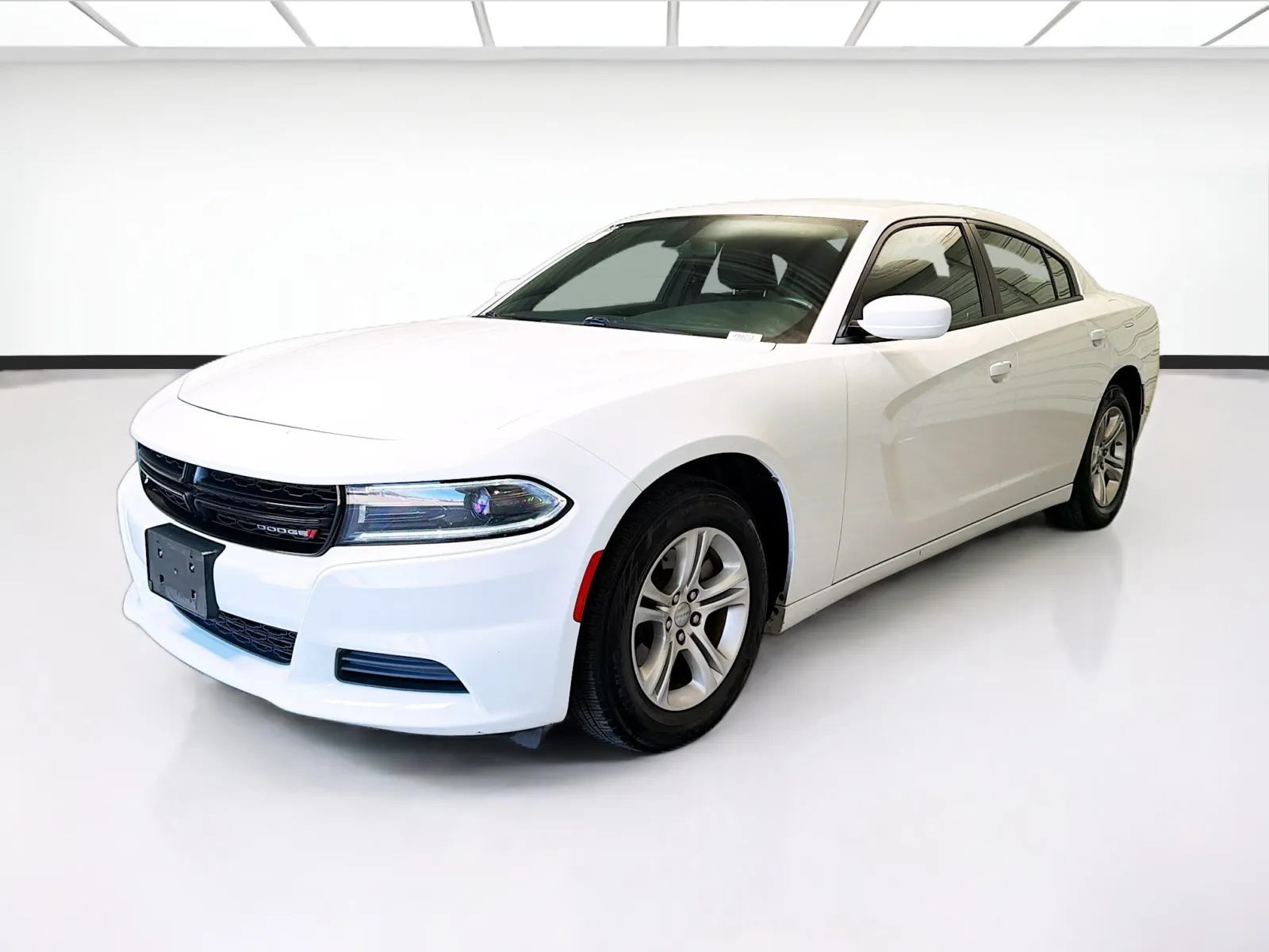 White 2022 Dodge Charger SXT for sale in Montclair, CA