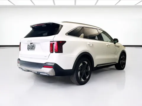 More photos of 2025 Kia Sorento Hybrid EX at STG Montclair, CA