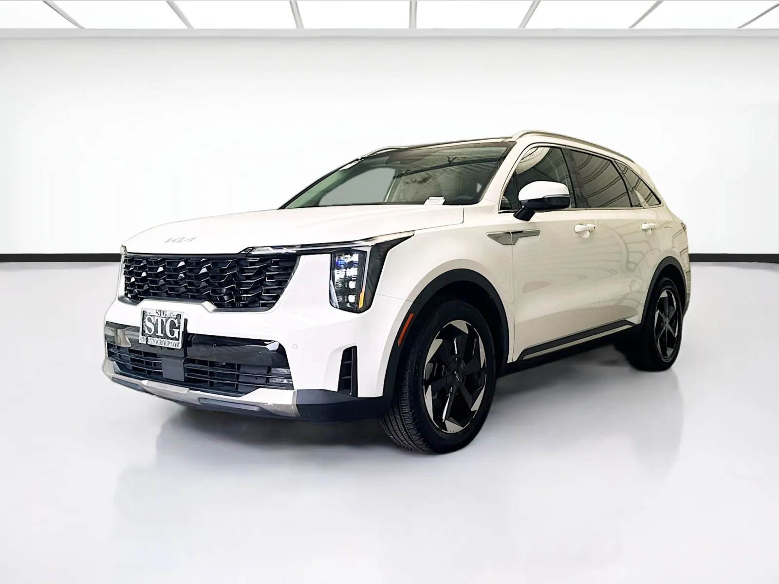 White 2025 Kia Sorento Hybrid EX for sale in Montclair, CA