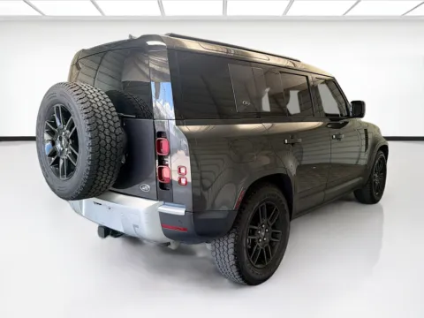 More photos of 2021 Land Rover Defender 110 SE at STG Montclair, CA