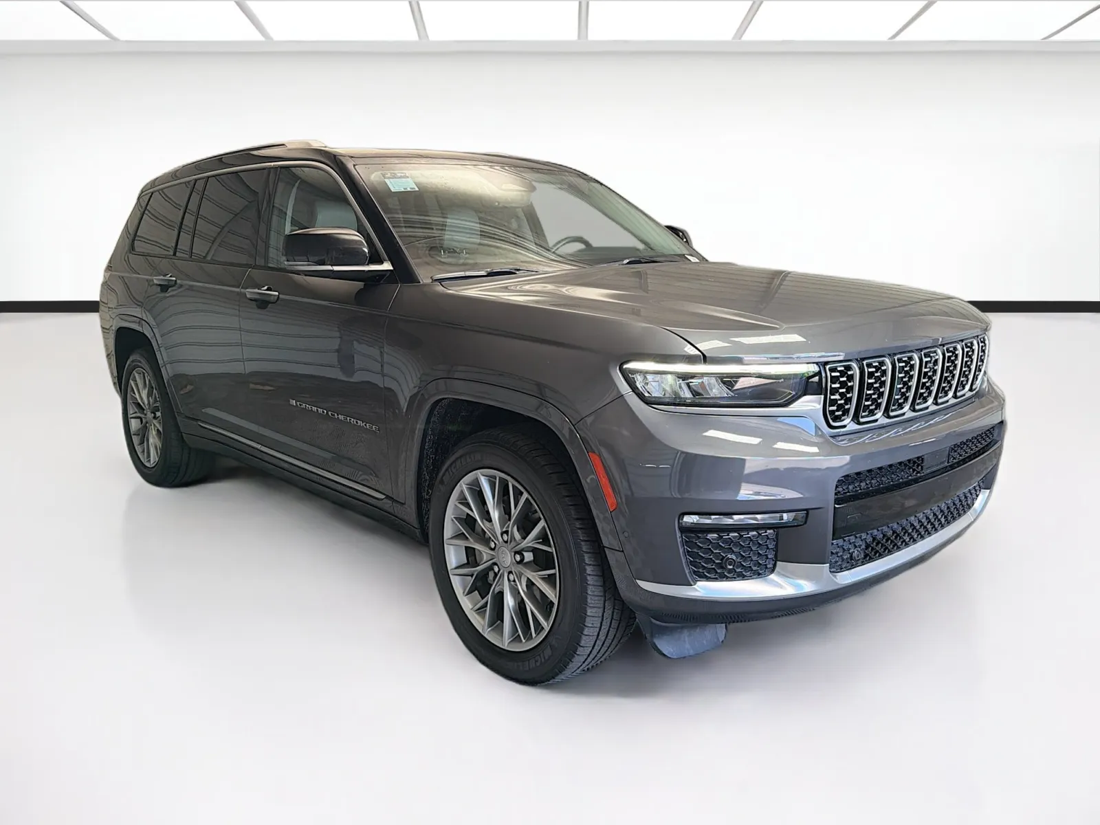 Jeep Grand Cherokee L photo 3