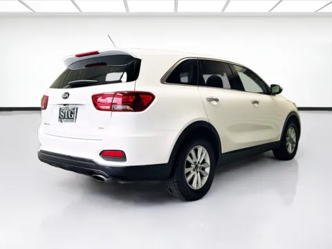 More photos of 2020 Kia Sorento L at STG Montclair, CA
