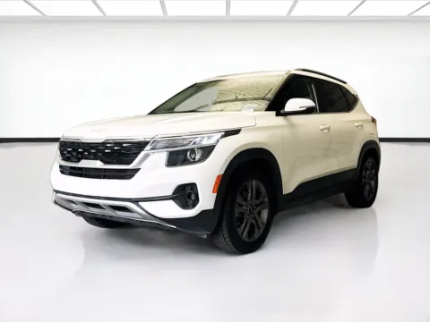 White 2022 Kia Seltos S for sale in Montclair, CA