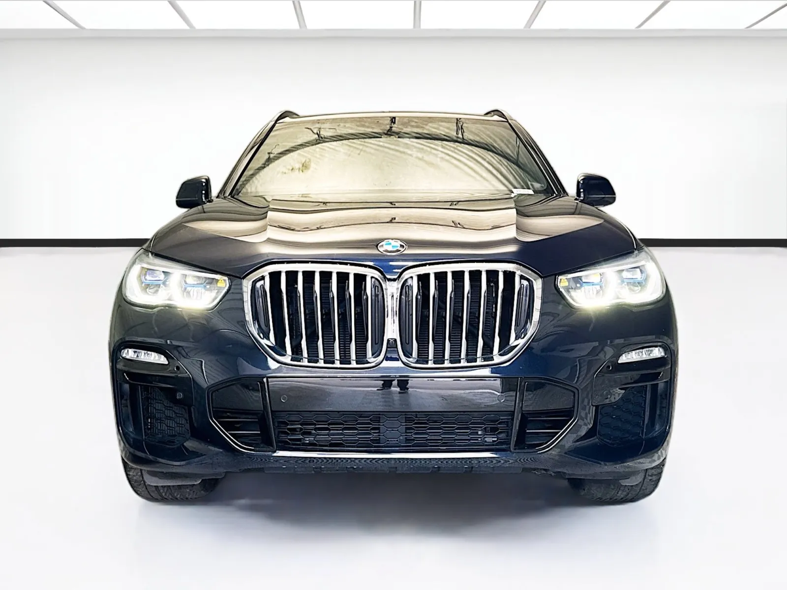BMW X5 photo 2