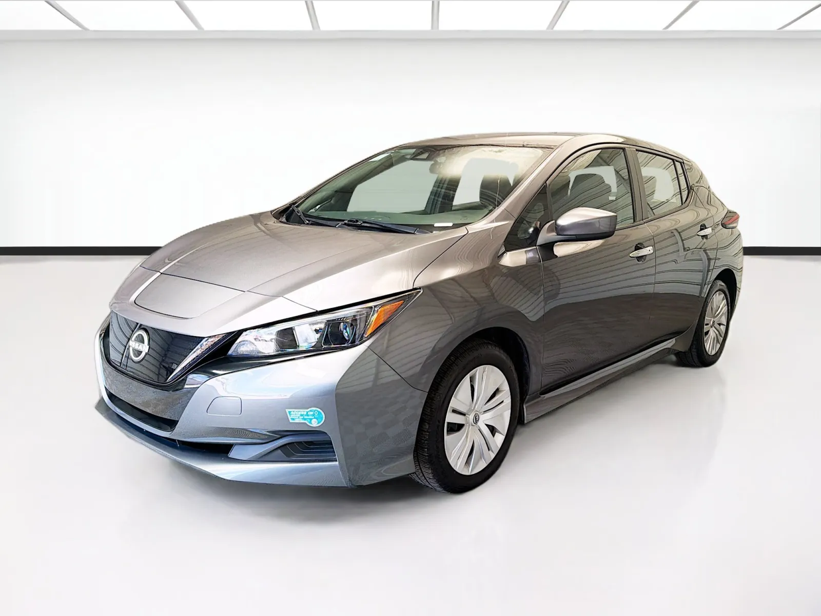 Gray 2025 Nissan Leaf S for sale in Montclair, CA