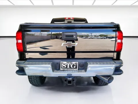 More photos of 2015 Chevrolet Silverado 2500HD LTZ at STG Montclair, CA