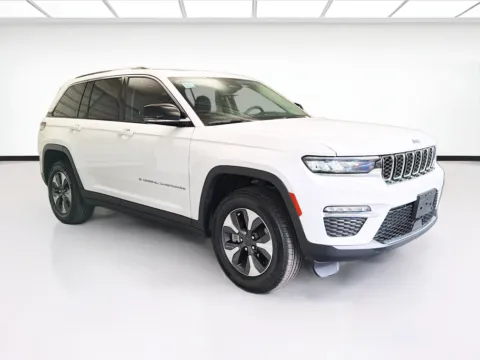 Another view of 2022 Jeep Grand Cherokee 4xe for sale in Montclair, CA at STG Montclair