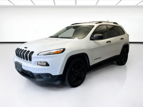 White 2017 Jeep Cherokee Sport w/Altitude Package for sale in Montclair, CA