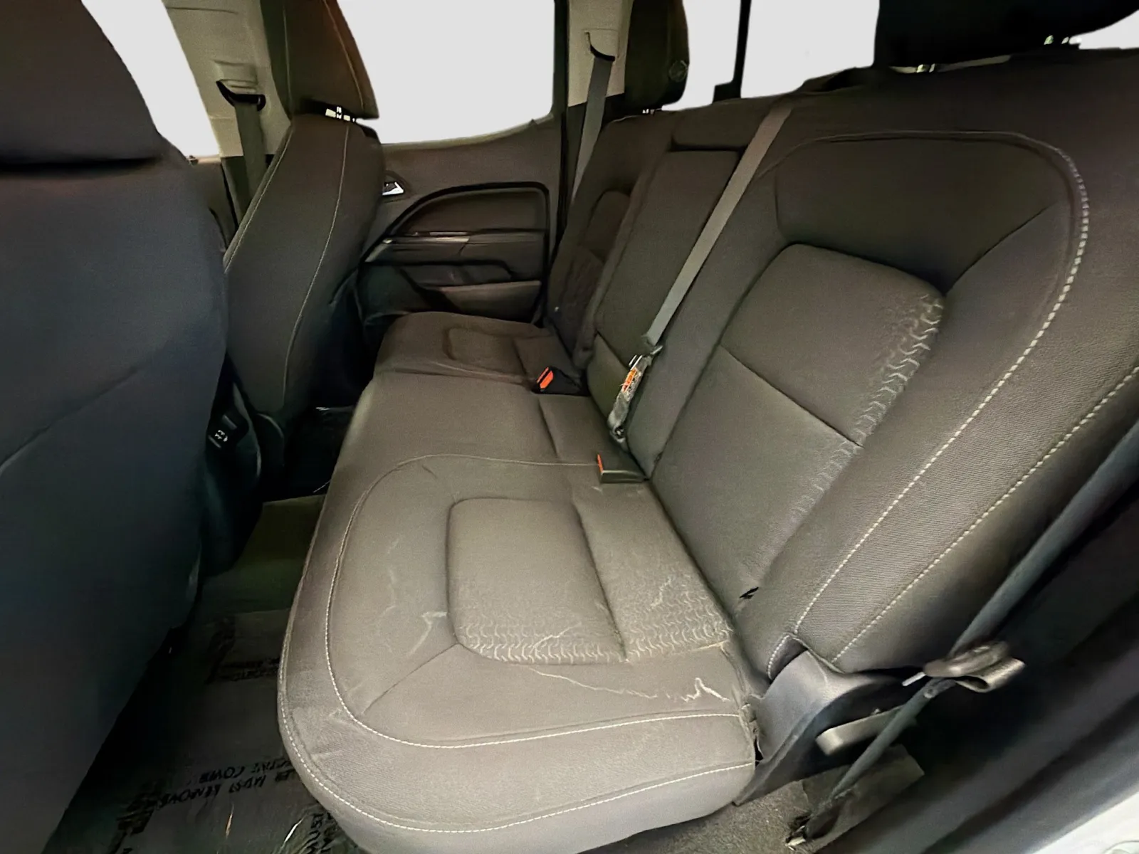 GMC Canyon photo 13