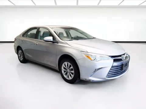 Another view of 2017 Toyota Camry LE for sale in Montclair, CA at STG Montclair