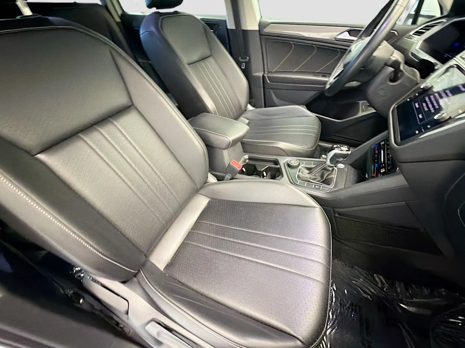 Volkswagen Tiguan photo 15