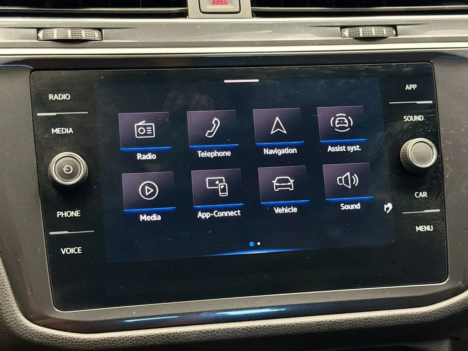 Volkswagen Tiguan photo 9