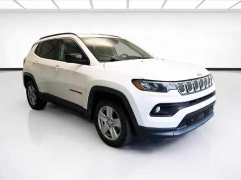 Another view of 2022 Jeep Compass Latitude for sale in Montclair, CA at STG Montclair