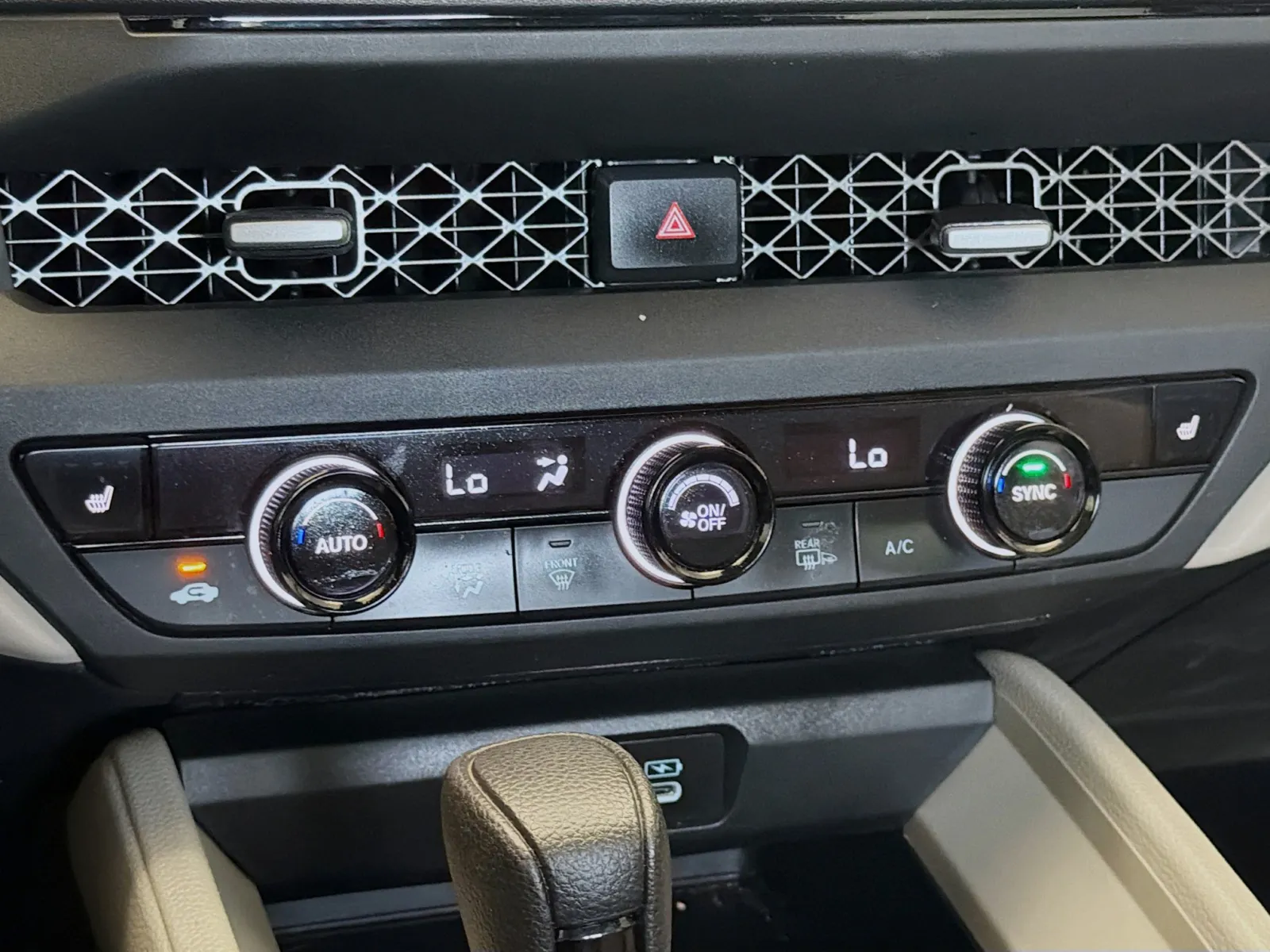 Honda Accord photo 10