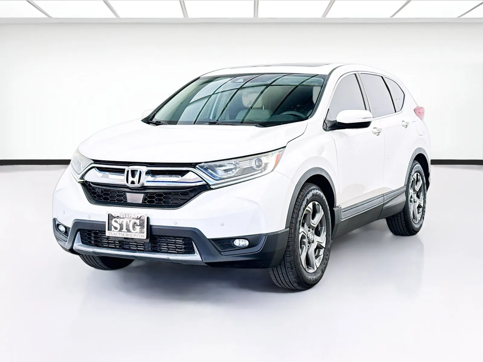 White 2018 Honda CR-V EX for sale in Montclair, CA