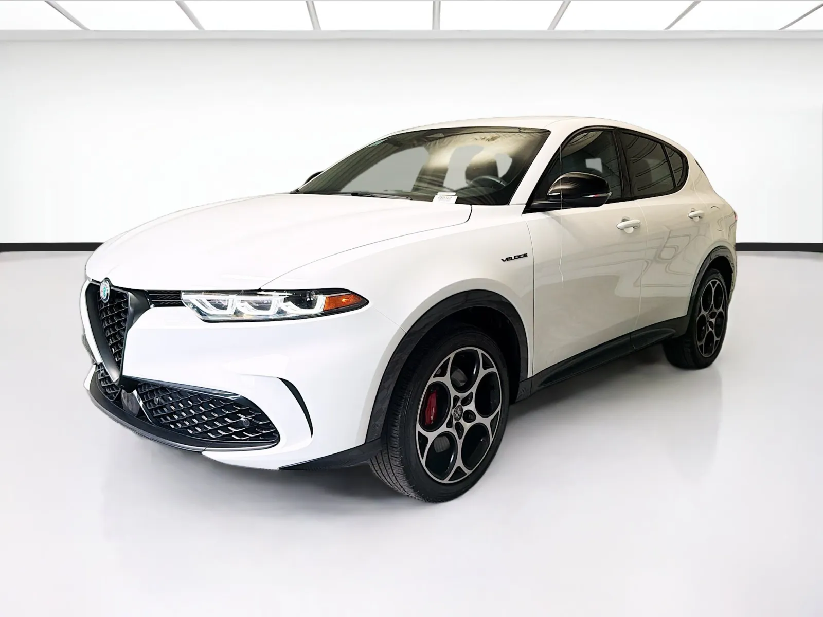 White 2024 Alfa Romeo Tonale Veloce for sale in Montclair, CA