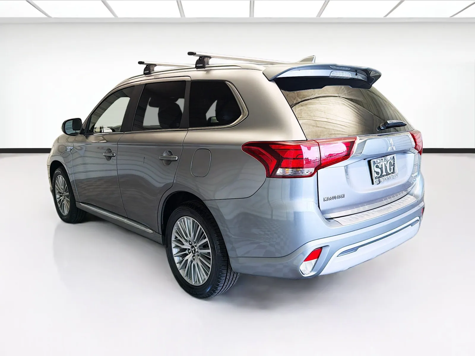 Mitsubishi Outlander photo 6