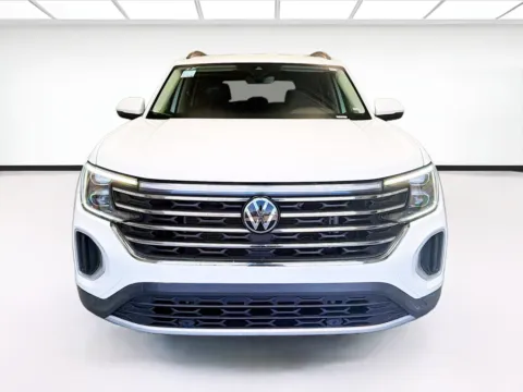 Photos of 2025 Volkswagen Atlas 2.0T SE w/Technology for sale in Montclair, CA at STG Montclair