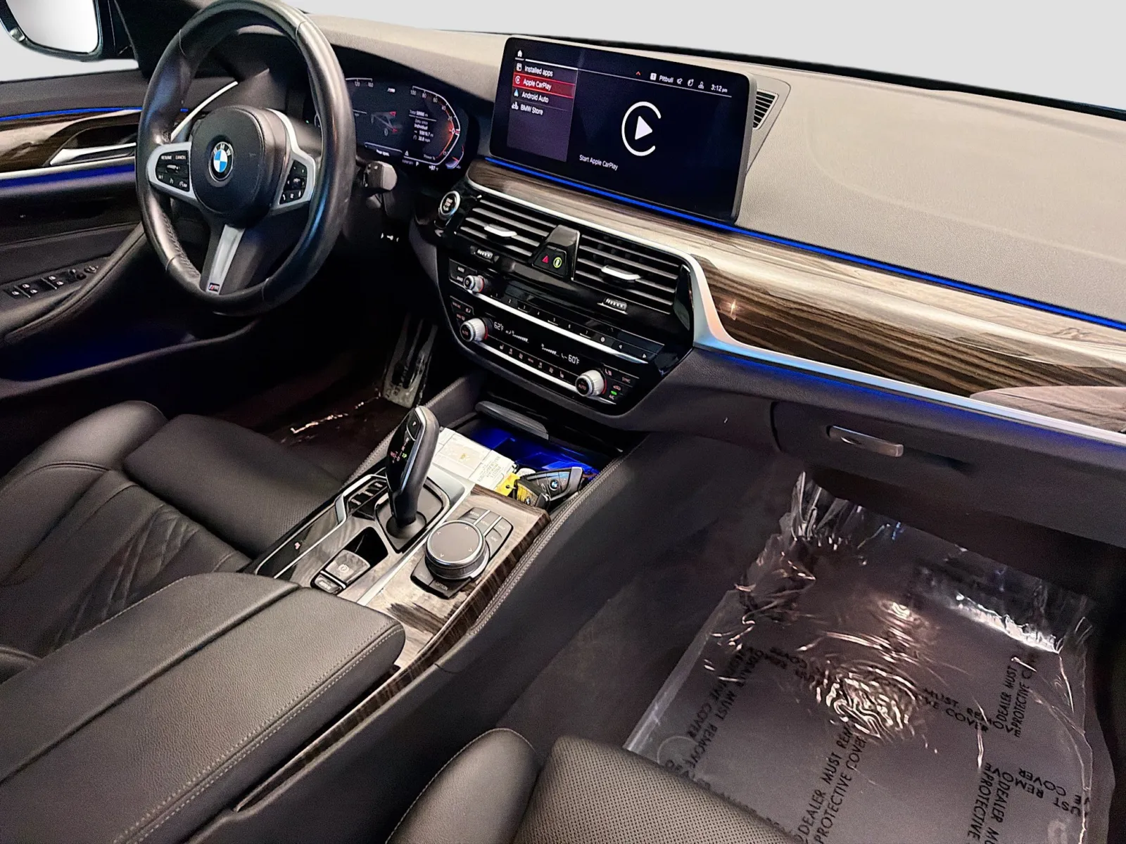 BMW 5 Series photo 12