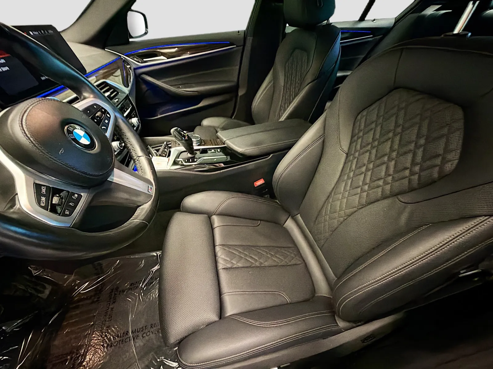 BMW 5 Series photo 11