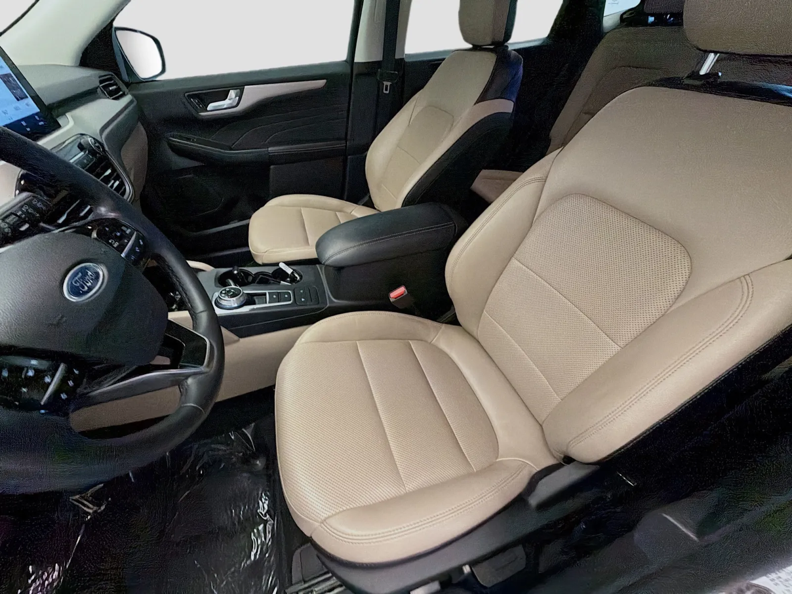Ford Escape photo 11