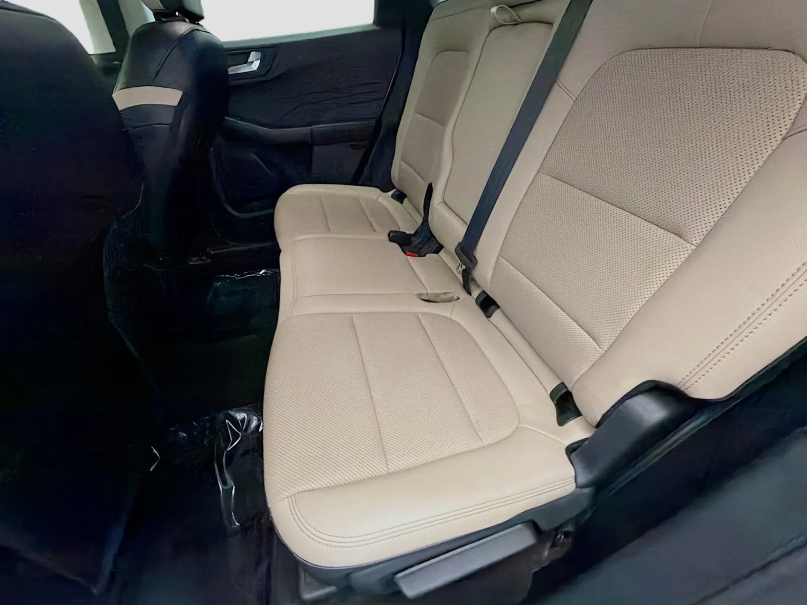 Ford Escape photo 13