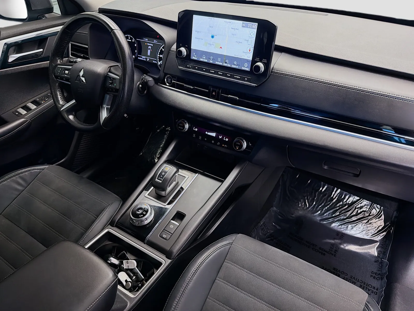 Mitsubishi Outlander photo 12
