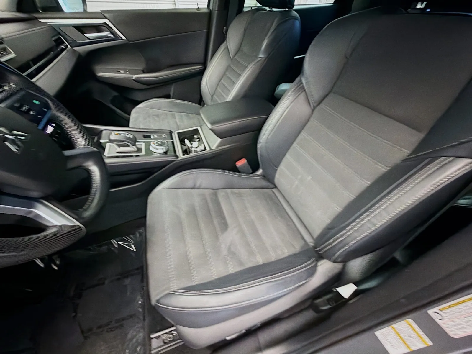 Mitsubishi Outlander photo 11