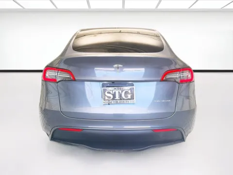 More photos of 2023 Tesla Model Y Long Range at STG Montclair, CA