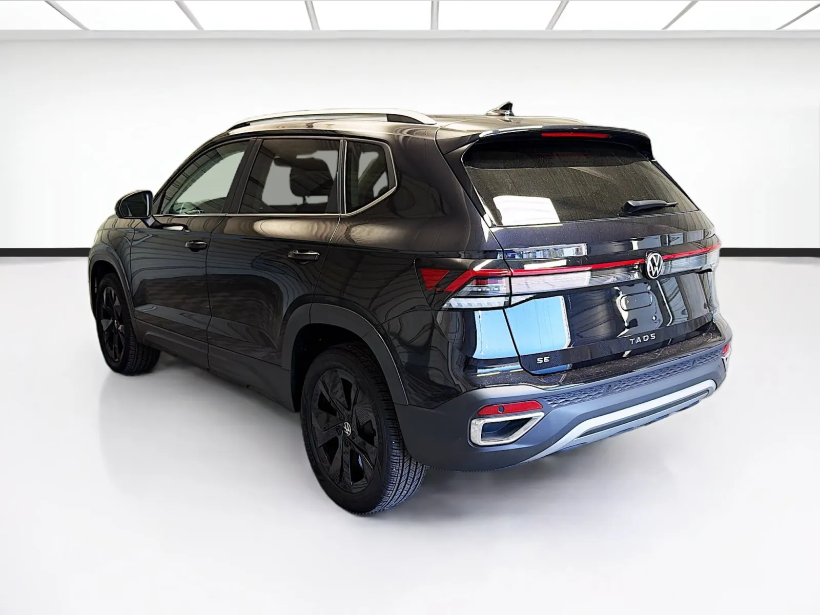 Volkswagen Taos photo 6