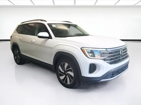 Another view of 2024 Volkswagen Atlas 2.0T SE w/Technology for sale in Montclair, CA at STG Montclair