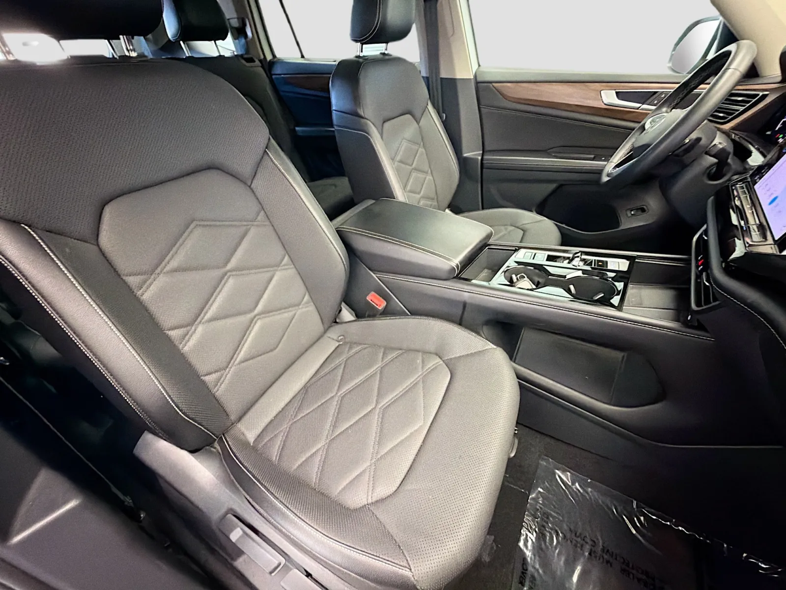 Volkswagen Atlas photo 15