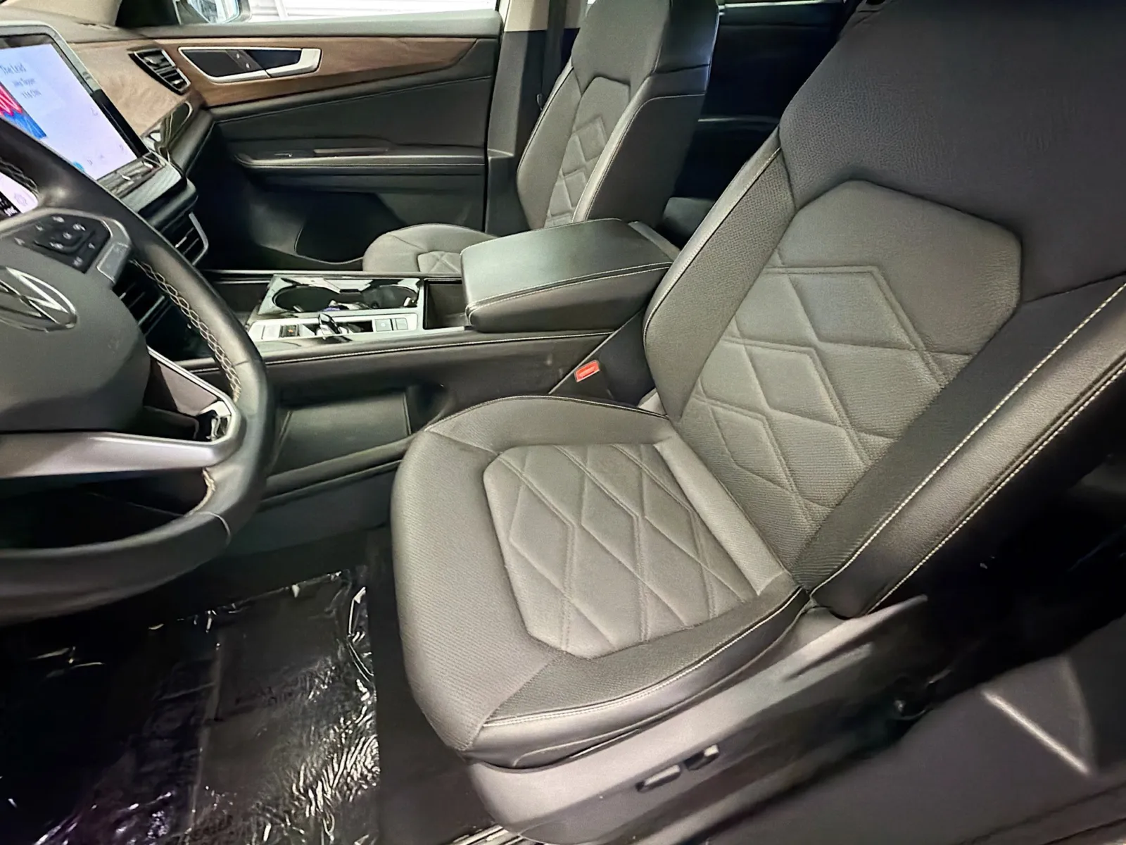 Volkswagen Atlas photo 11