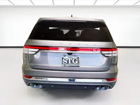 More photos of 2022 Lincoln Aviator Reserve Premium w/Equipment Group 201A at STG Montclair, CA
