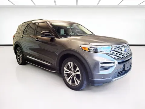 Another view of 2020 Ford Explorer Platinum for sale in Montclair, CA at STG Montclair