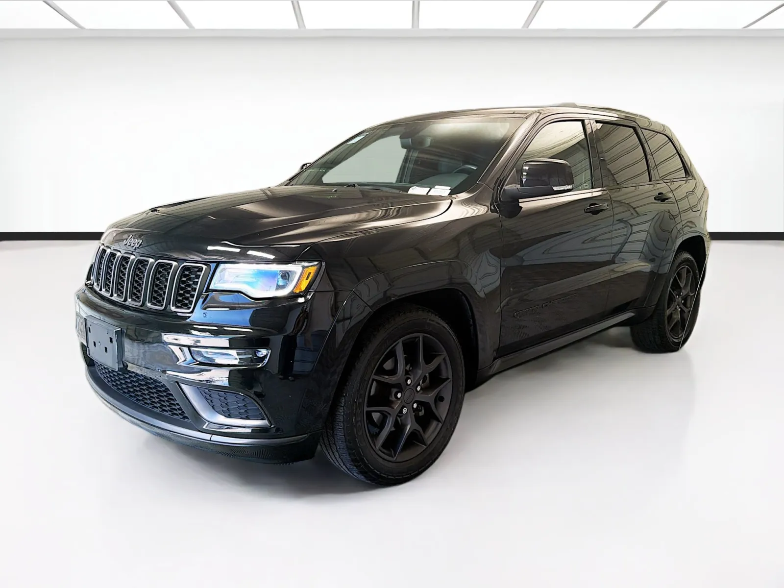 Black 2019 Jeep Grand Cherokee Limited for sale in Montclair, CA