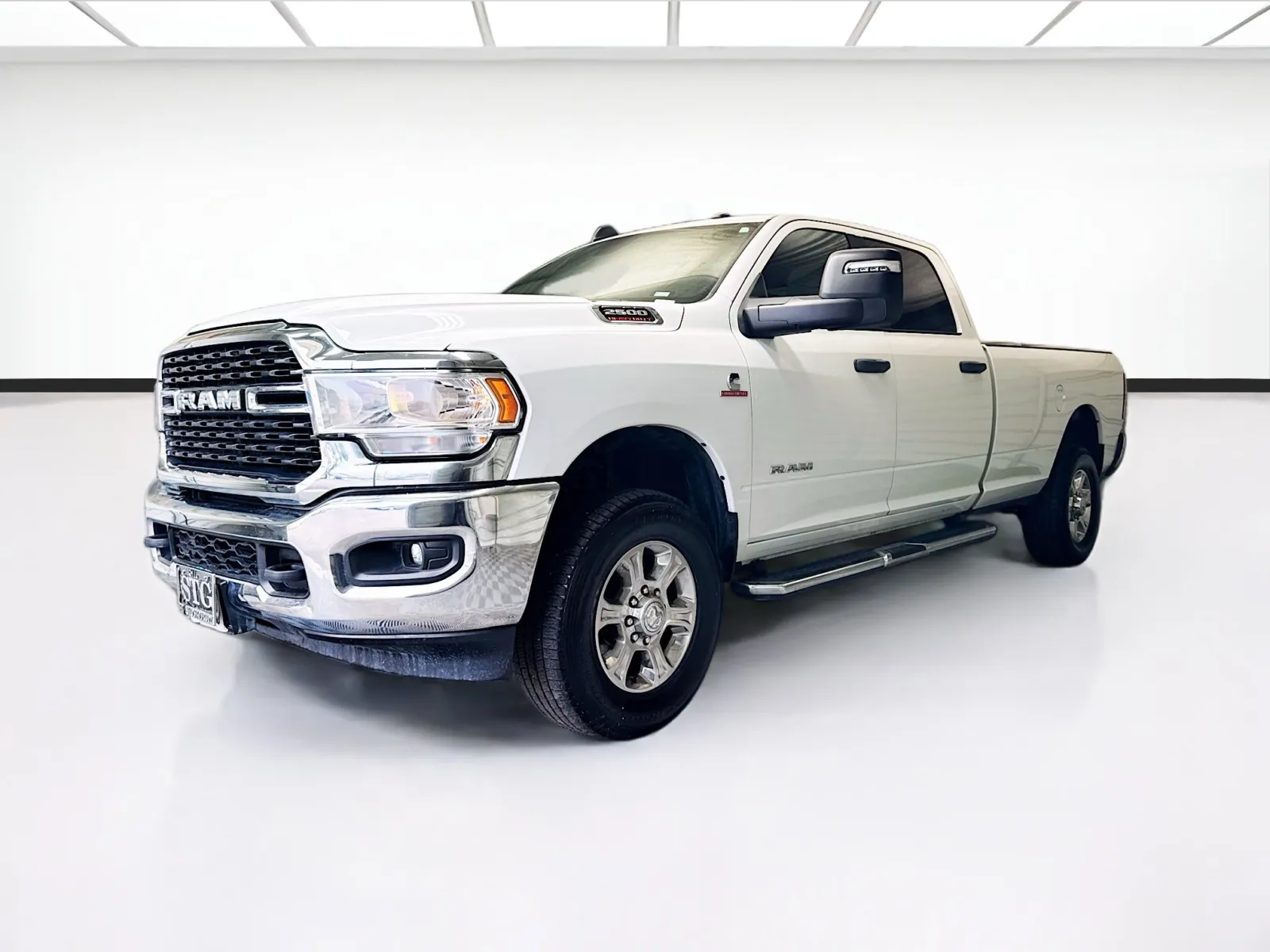 White 2024 Ram 2500 Big Horn for sale in Montclair, CA