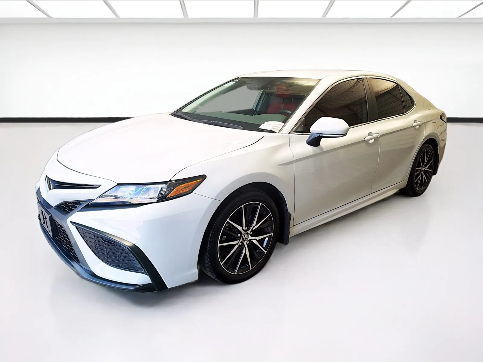 White 2023 Toyota Camry SE for sale in Montclair, CA