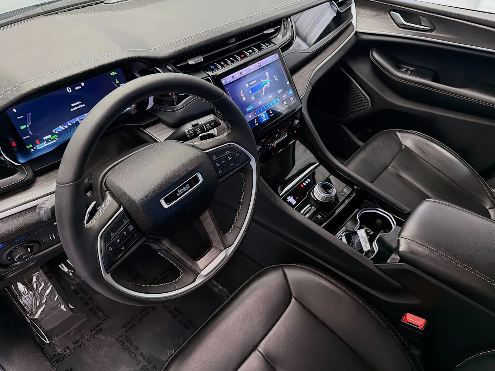 Jeep Grand Cherokee photo 7