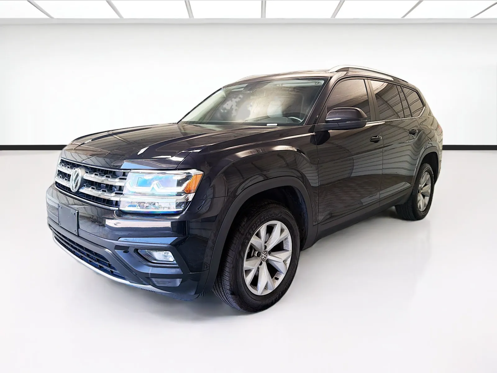 Black 2019 Volkswagen Atlas 3.6L V6 SE for sale in Montclair, CA