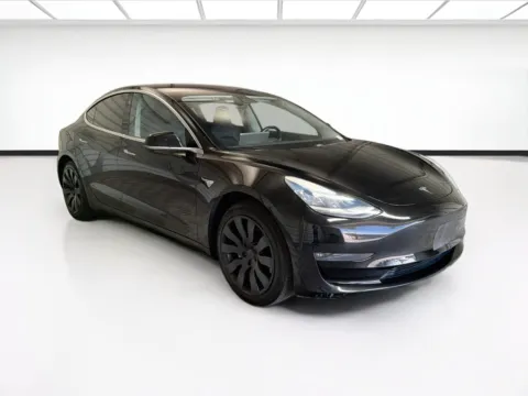 Another view of 2018 Tesla Model 3 Long Range for sale in Montclair, CA at STG Montclair