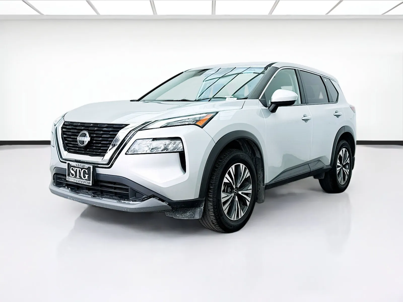 Silver 2023 Nissan Rogue SV for sale in Montclair, CA
