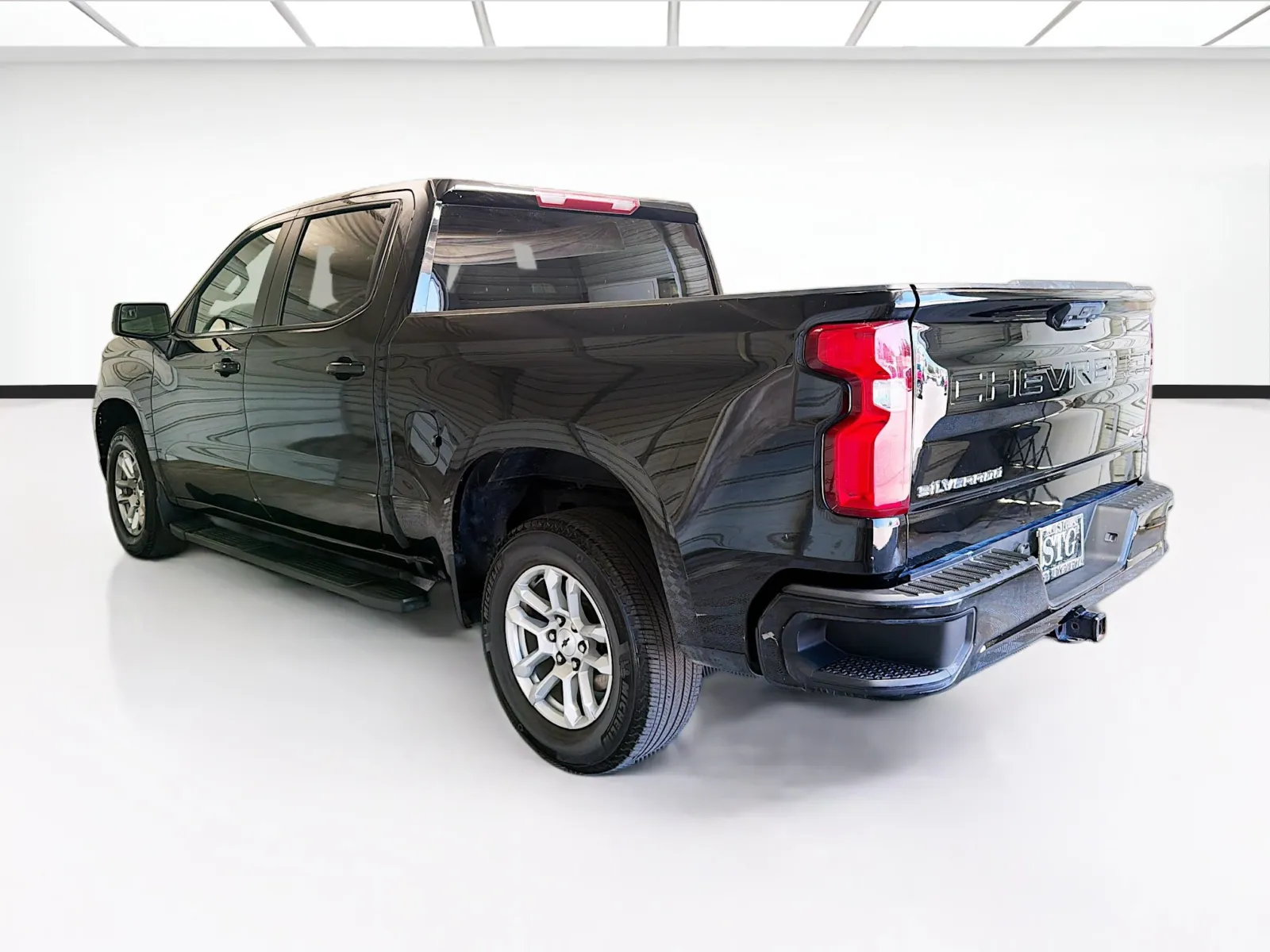Chevrolet Silverado photo 6