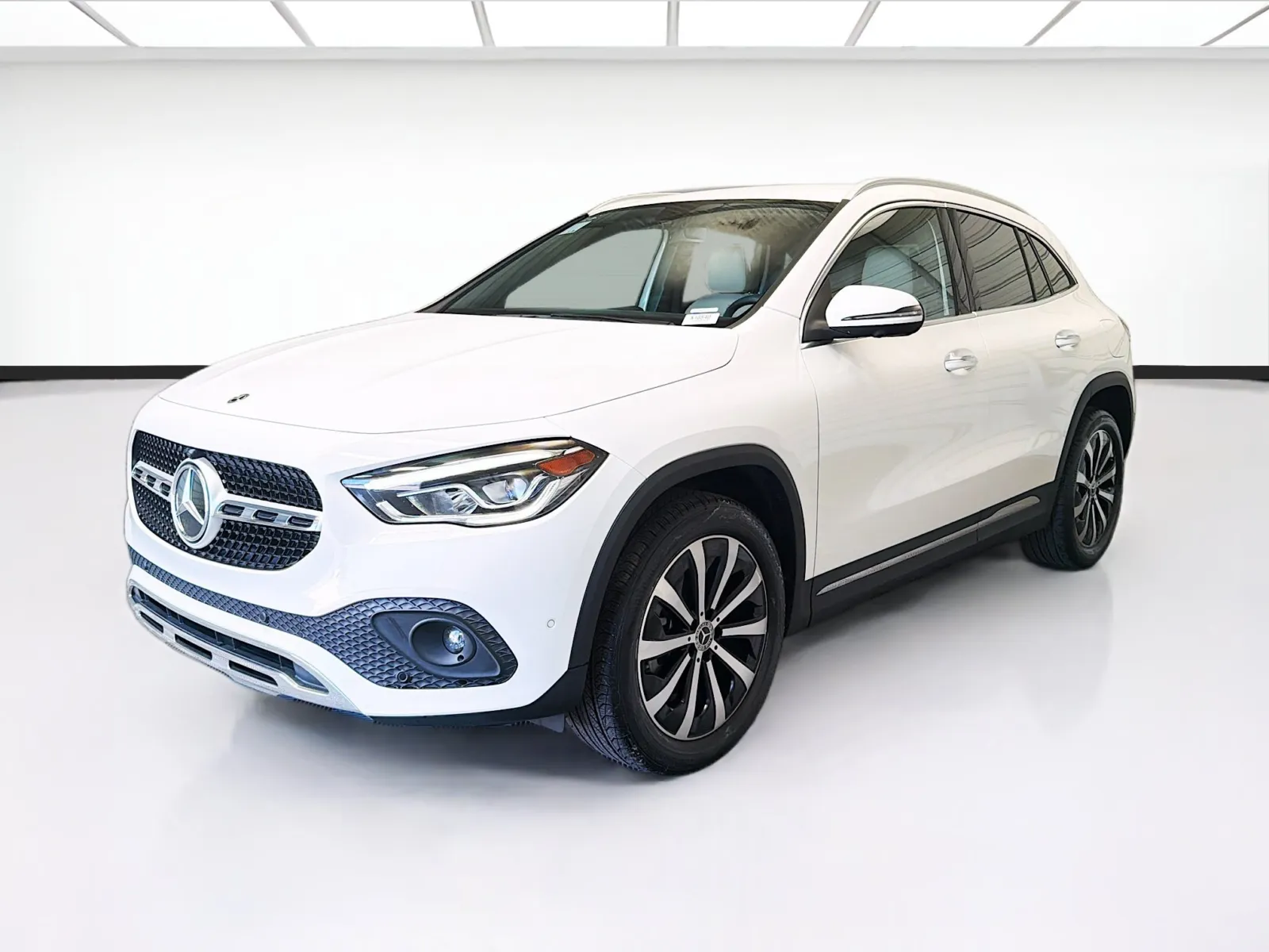 White 2023 Mercedes-Benz GLA 250 for sale in Montclair, CA