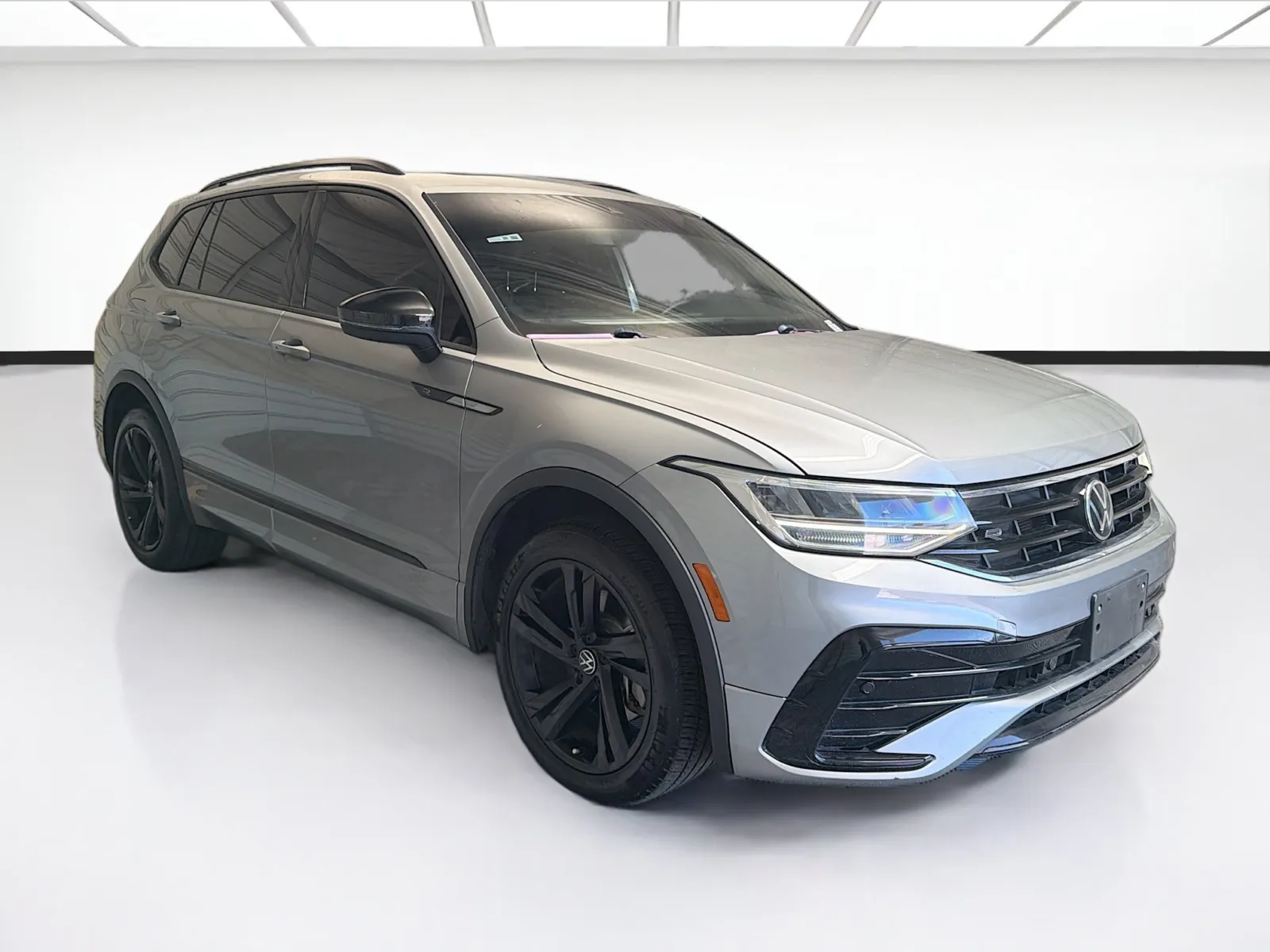 Volkswagen Tiguan photo 3