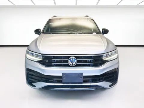 Photos of 2023 Volkswagen Tiguan 2.0T SE R-Line Black for sale in Montclair, CA at STG Montclair