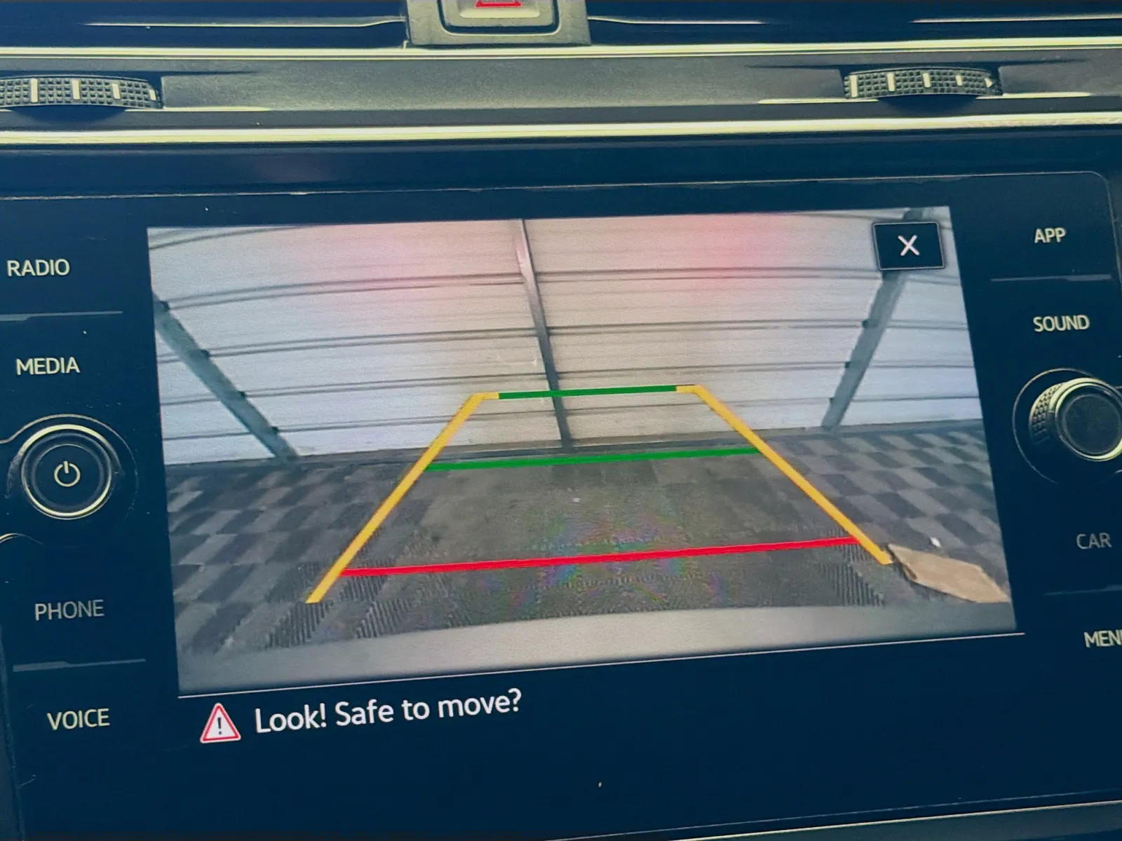 Volkswagen Tiguan photo 16