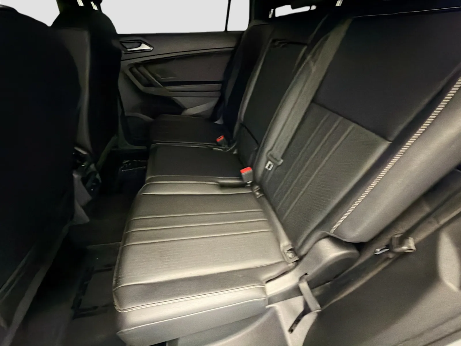 Volkswagen Tiguan photo 13