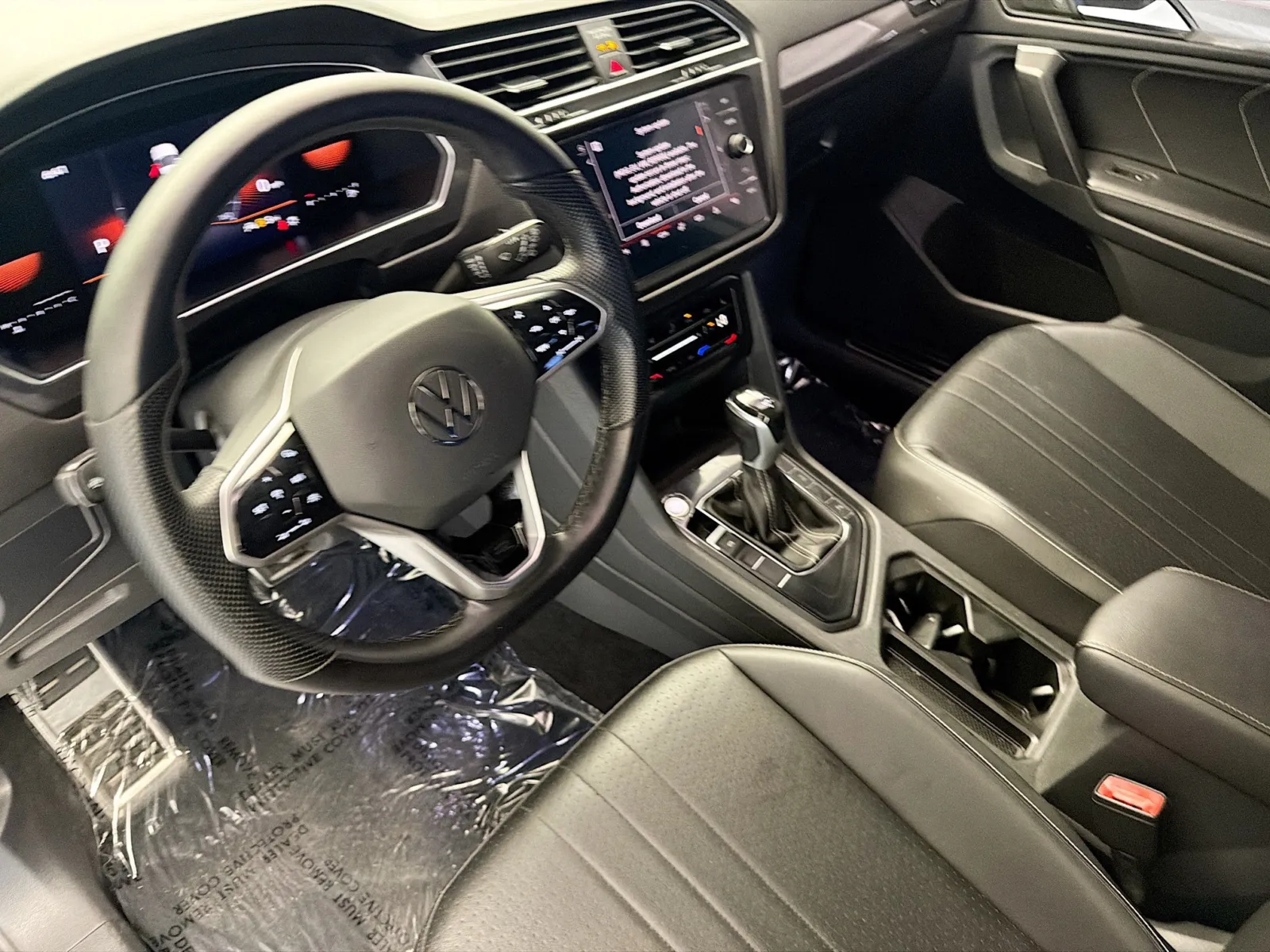 Volkswagen Tiguan photo 7