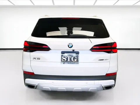 More photos of 2024 BMW X5 sDrive40i at STG Montclair, CA